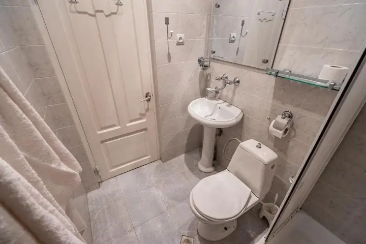 Тбилиси: Rustaveli 36 Apartment