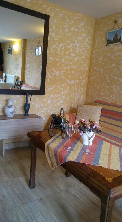 Тбилиси: T And V Apartment