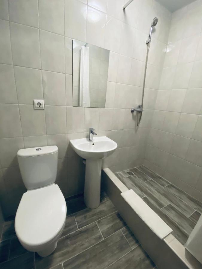 Витязево: Iris Guest House