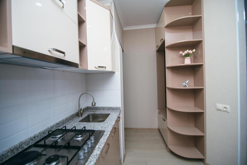 Батуми: Apartment - Nino
