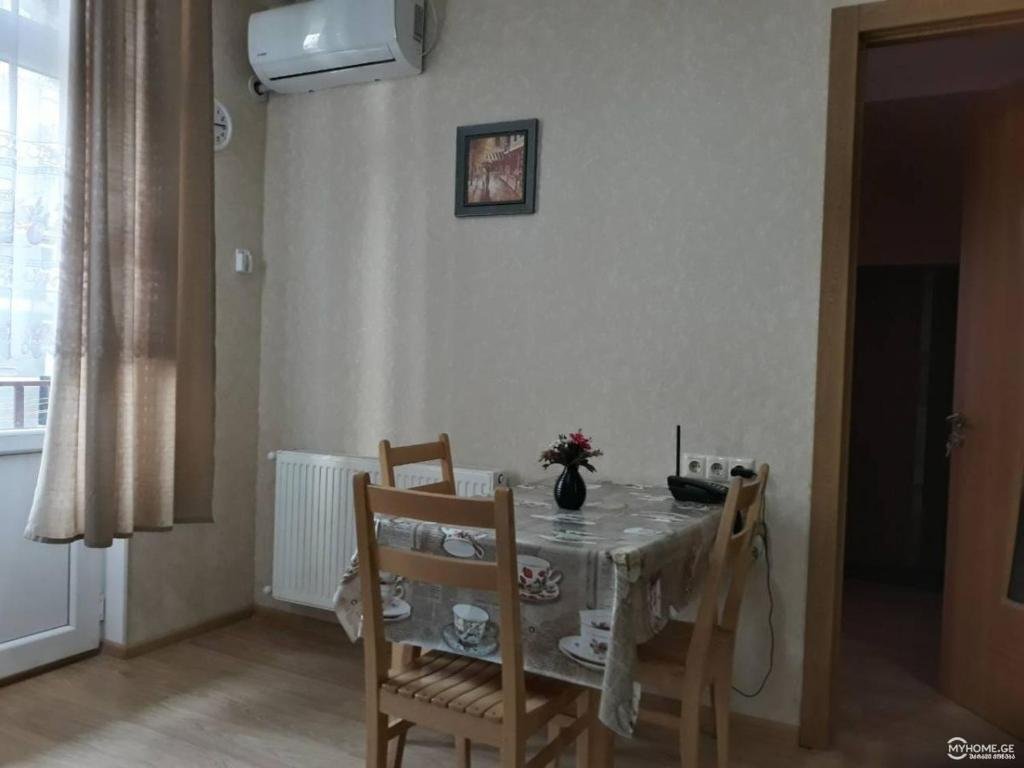Тбилиси: Tbilisi Street Lublianas 38 Digmis Masivi