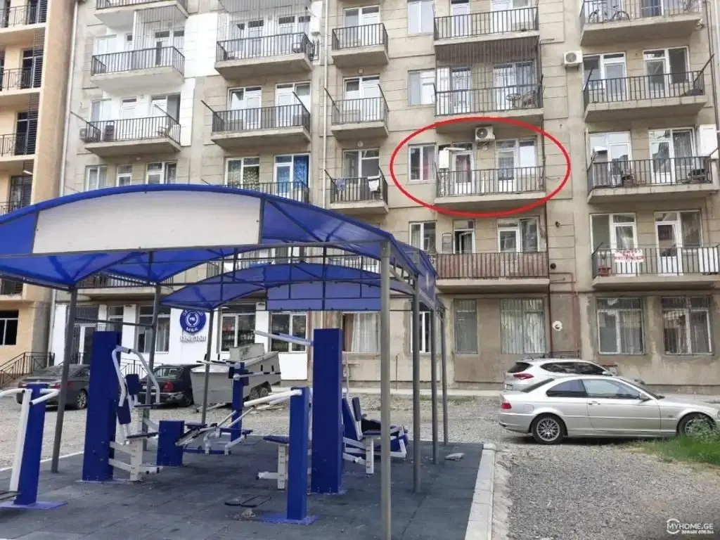 Тбилиси: Tbilisi Street Lublianas 38 Digmis Masivi