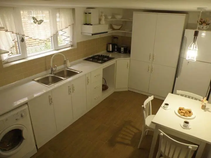 Кутаиси: Home 31