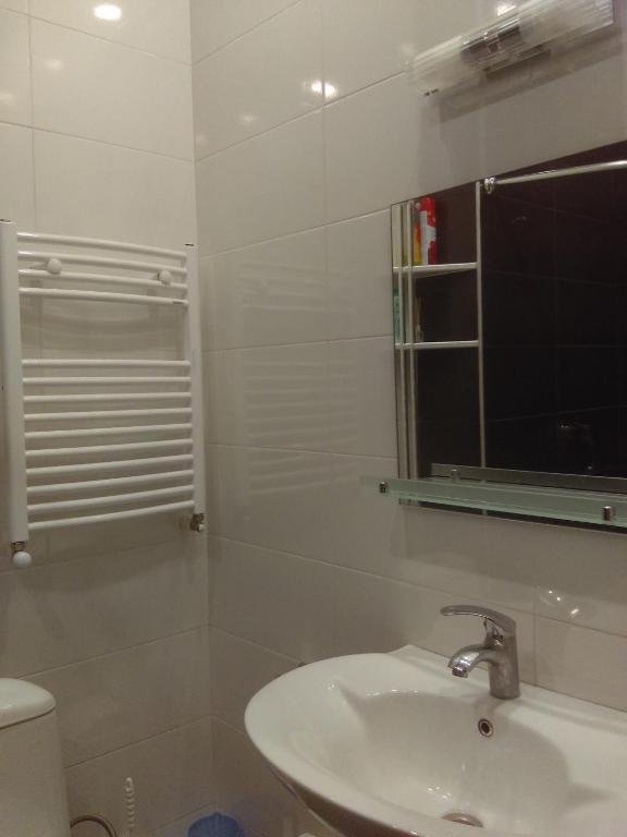 Тбилиси: Tbilisi Light Space Studio Flat
