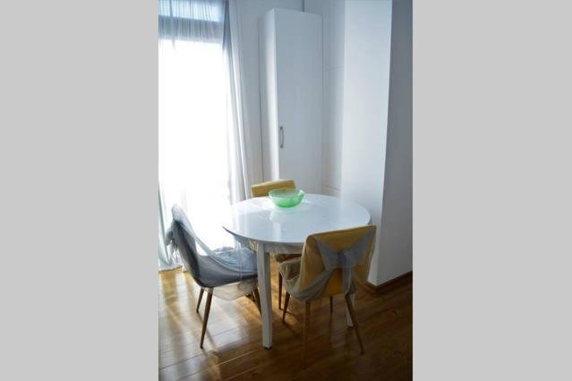 Тбилиси: Tbilisi Light Space Studio Flat