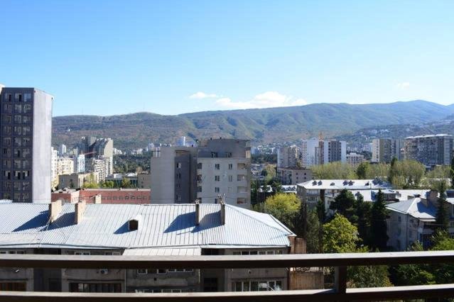 Тбилиси: Tbilisi Light Space Studio Flat