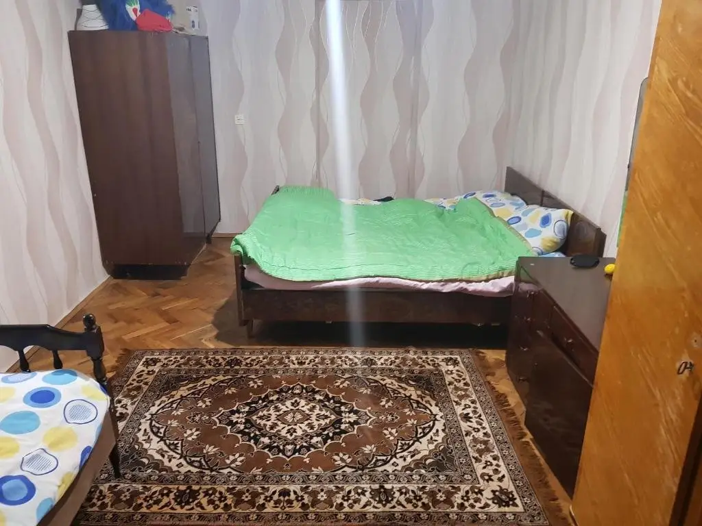 Тбилиси: Vazha Pshavela 42 44 House