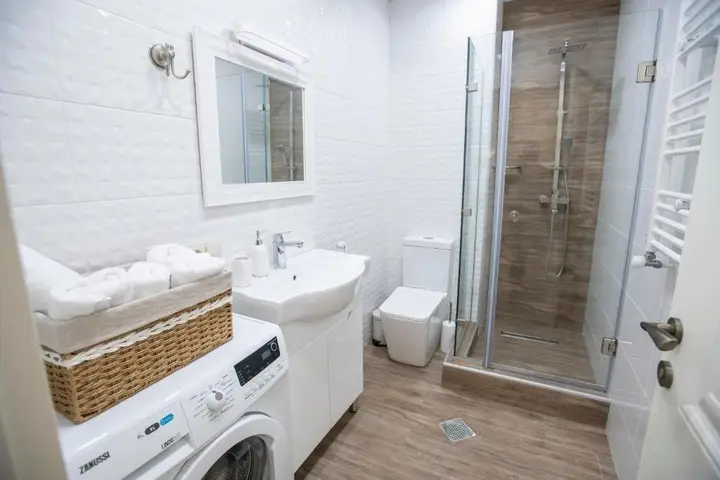 Тбилиси: Your Apartment At Kikvidze Square