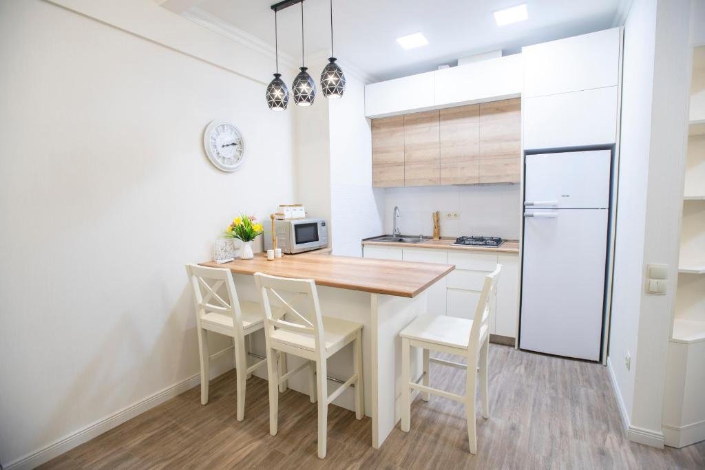 Тбилиси: Your Apartment At Kikvidze Square