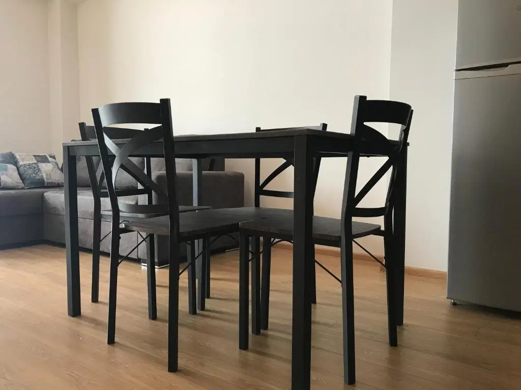 Бакурианский Андезит: Saxli Creze Tsakadze Street N 26