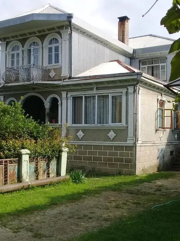 Батуми: Shakro Tsulukidze