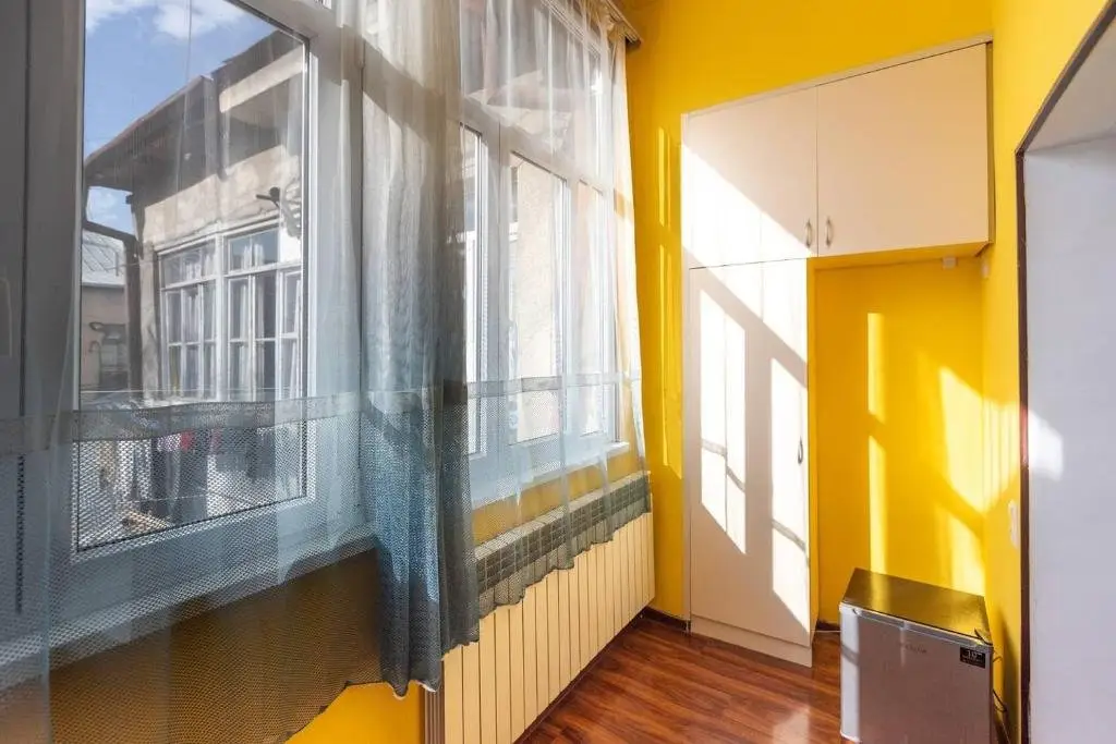 Тбилиси: Wehost Apartment For 2 Near Fabrika