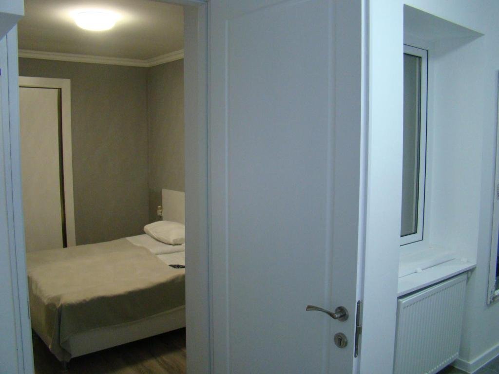Тбилиси: Tabukashvili Deadlock 1,,4 Apartment, Tbilisi