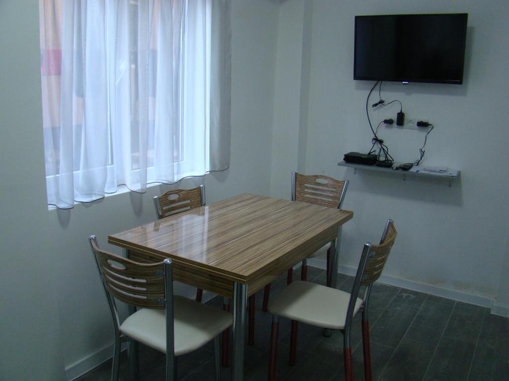 Тбилиси: Tabukashvili Deadlock 1,,4 Apartment, Tbilisi