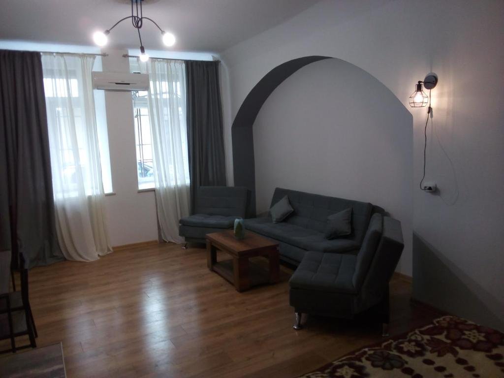 Тбилиси: Studio House