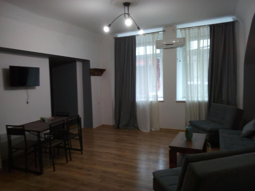 Тбилиси: Studio House