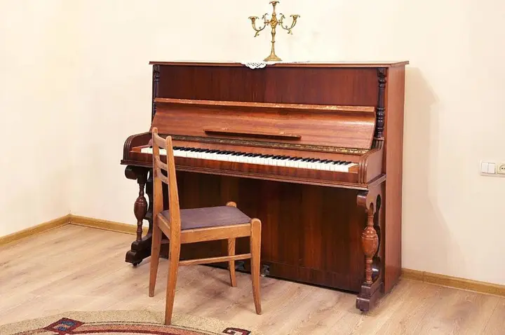 Тбилиси: Tea's Apt Near Opera