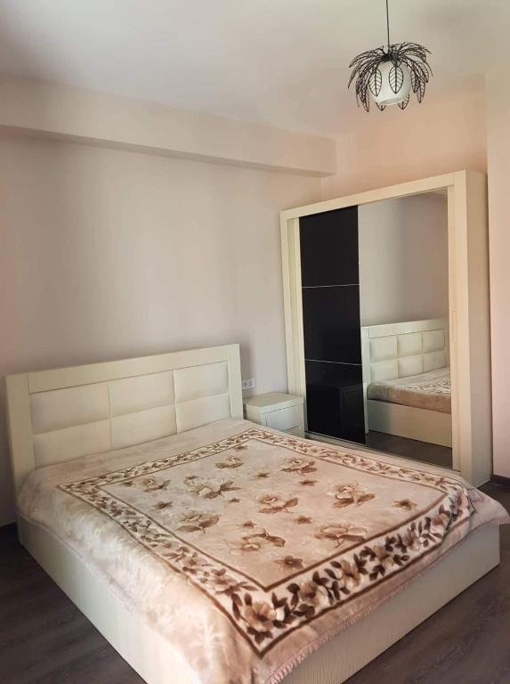 Тбилиси: Shalva Nutsubidze Street #82 m²