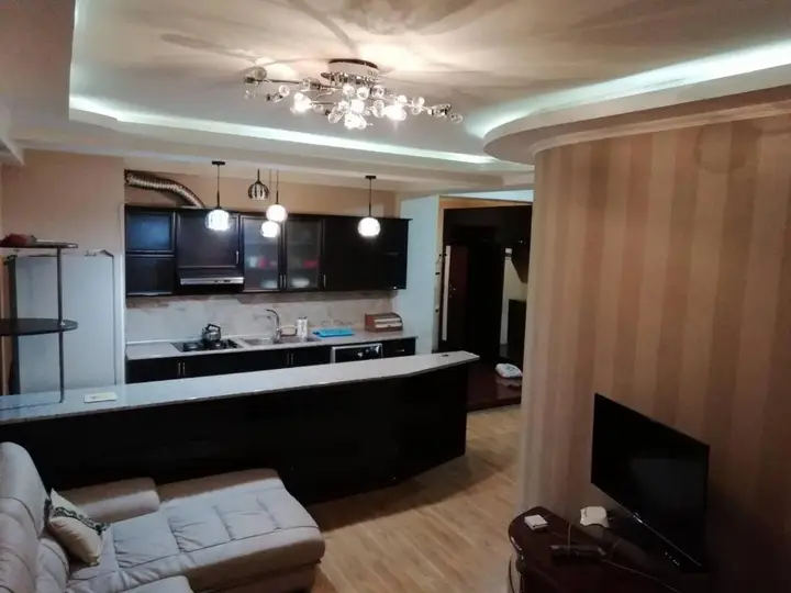 Тбилиси: Zhiuli Shartava Street 35 37