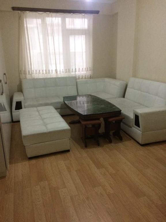 Тбилиси: Viktor Dolidze Street 46