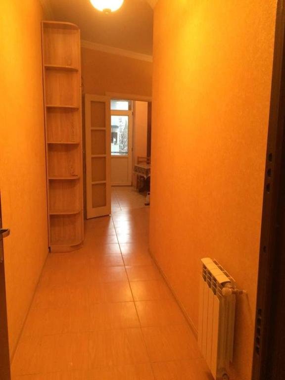 Тбилиси: Viktor Dolidze Street 46