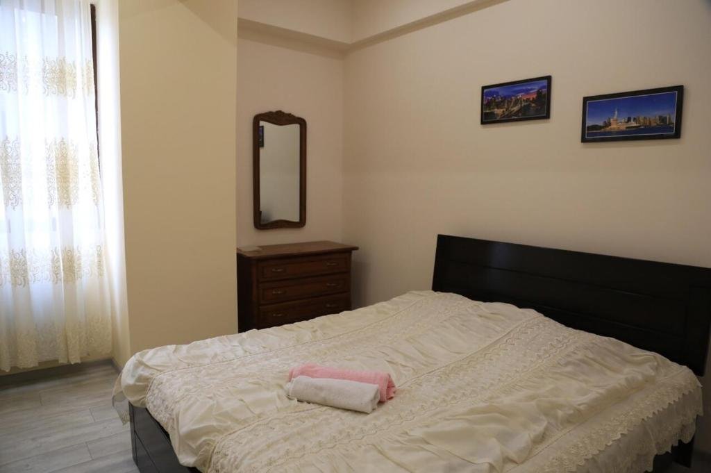 Тбилиси: Vakhtang Bochorishvili St 26 Apartment