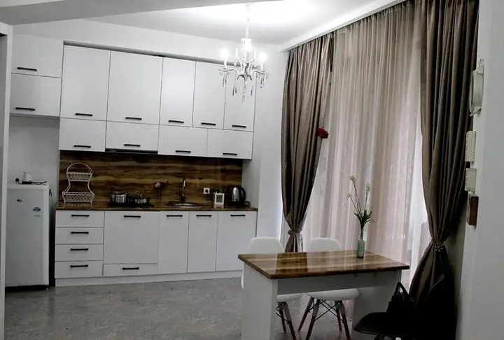 Тбилиси: Vake Outlook 11 Floor