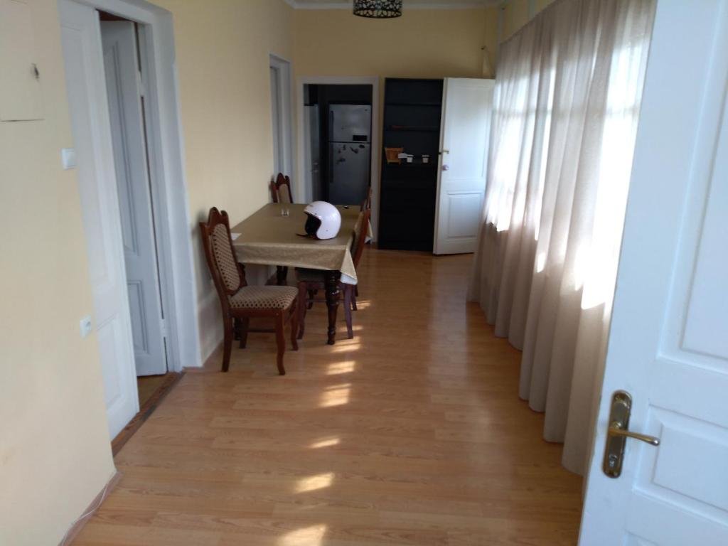 Тбилиси: Hostel N1