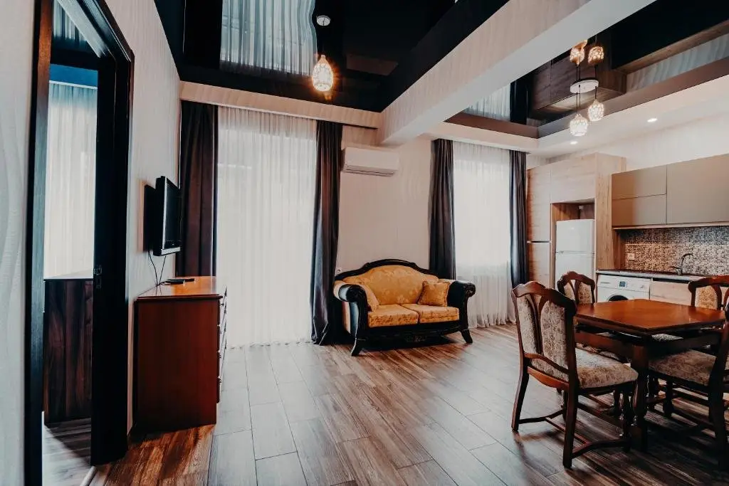 Тбилиси: Your House On The Jikia Apartment In The City Lux