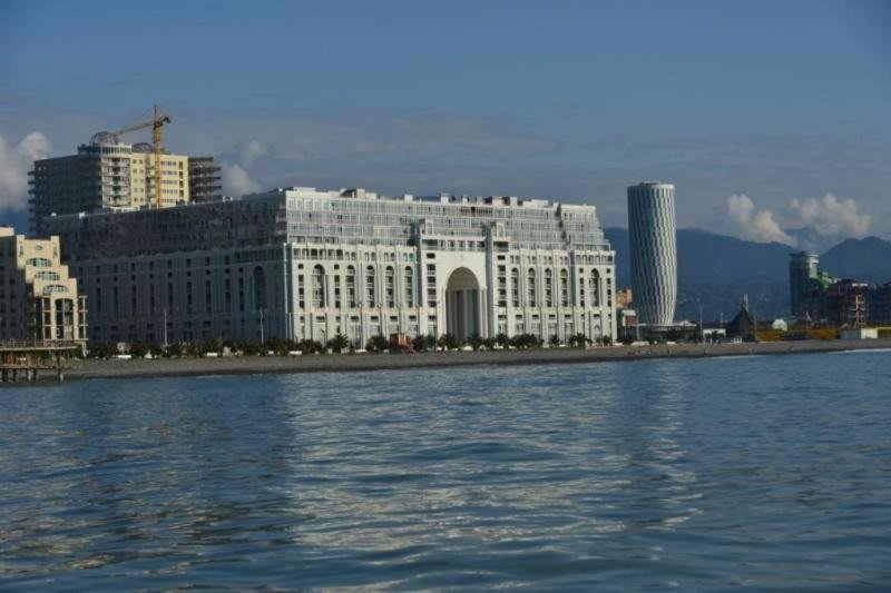 Батуми: Sherif Khimshiashvili4 Apartment