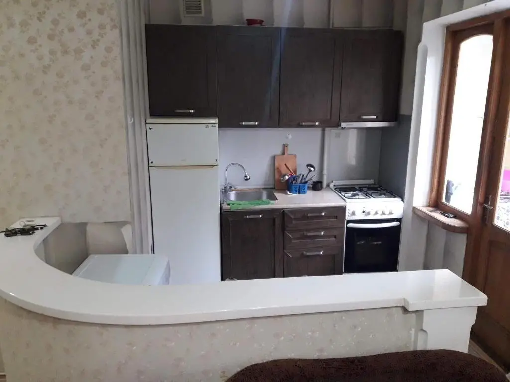 Тбилиси: Superior Apartment Near Subway
