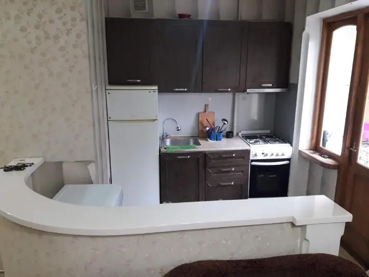 Тбилиси: Superior Apartment Near Subway