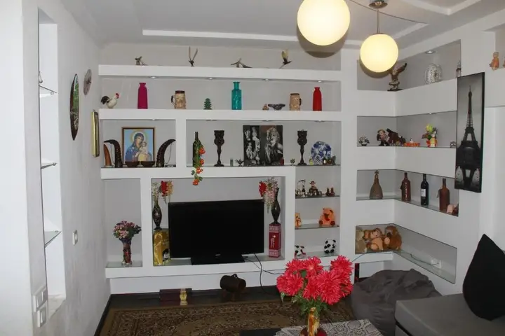 Кутаиси: Virshel'S 3 Bedrooms Apartment, 8 Peson, Wi-Fi