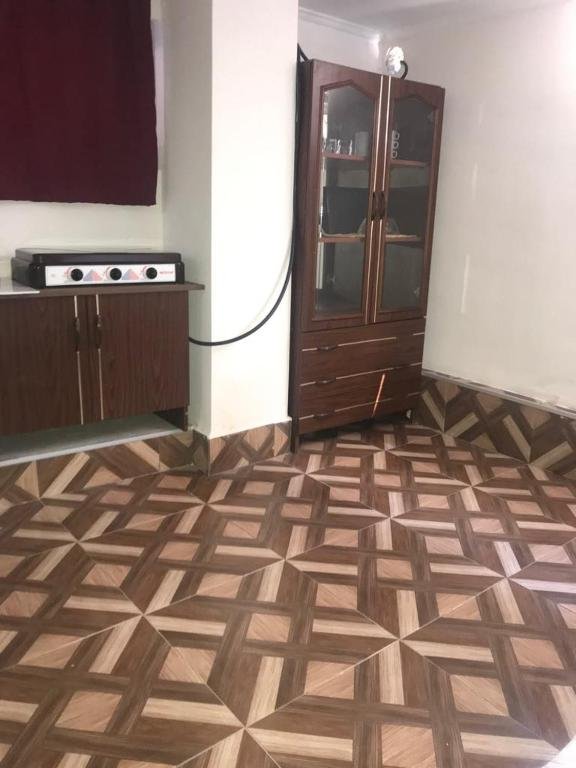 Батуми: Room Near 6 May Park