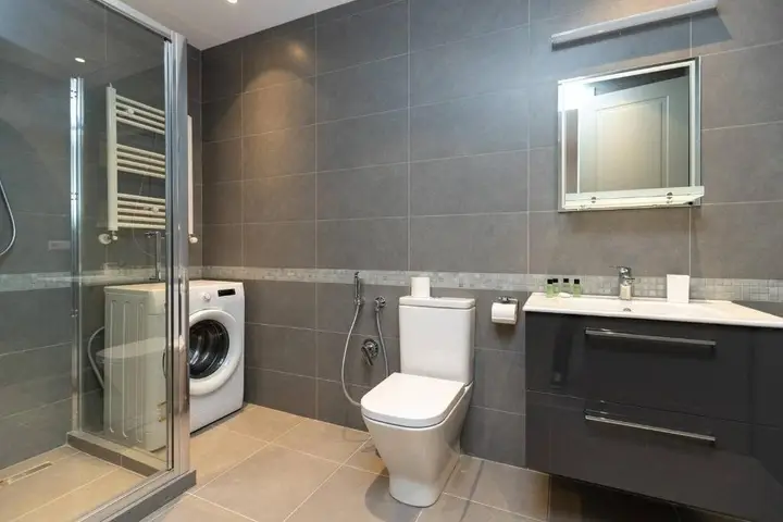 Тбилиси: Wehost Studio On Chavchavadze Avenue