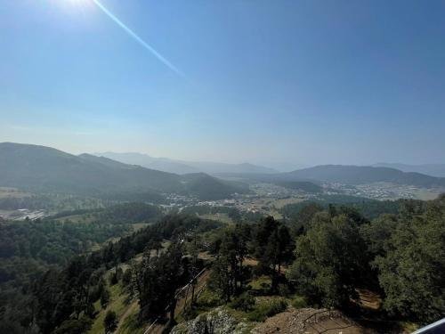 Бакуриани: Serviced Apartment 1 Bedroom 1 Bathroom Bakuriani