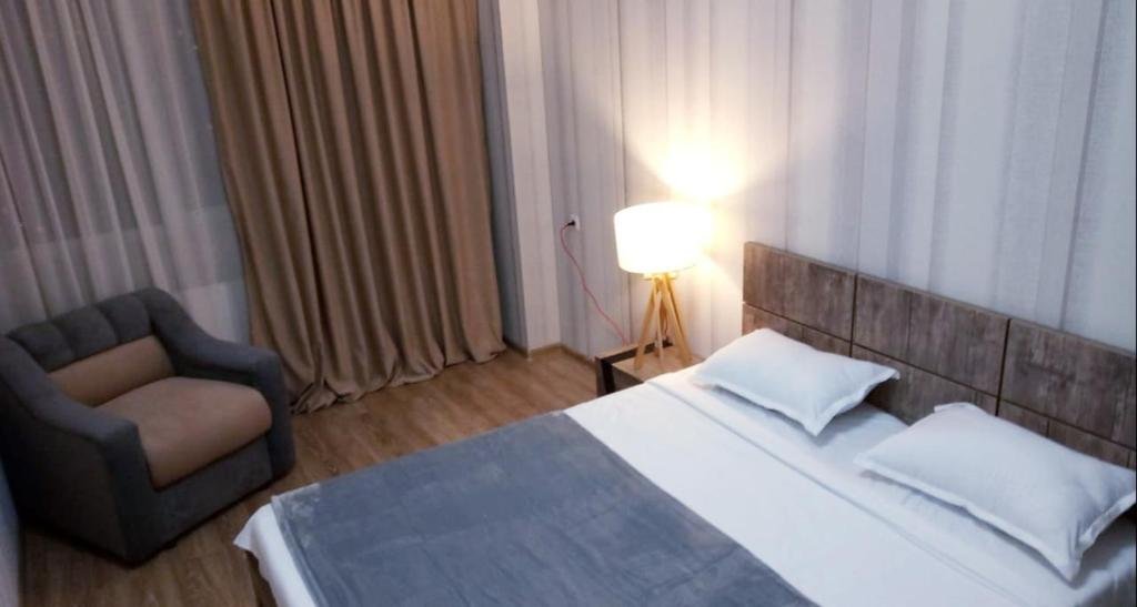 Тбилиси: Shandiz Apartments Apt 42