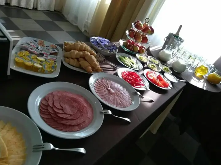 Рыбинск: Отель «Бригантина»