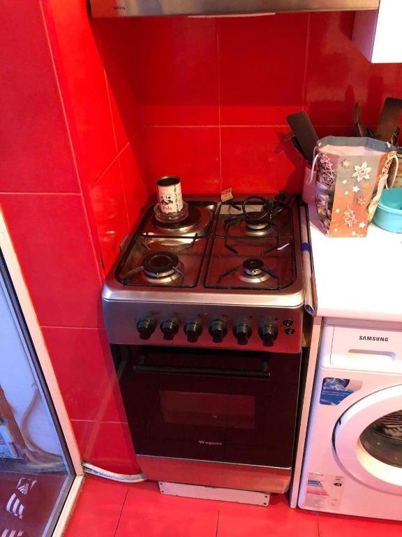 Тбилиси: September 21 Renovated One Room Apartment For Rent In Saburtalo, On Tashknet Ave. Very Close To Medical Subway N 4. The House Is Equipped With All The Necessary Equipment. Price Per Month 250.