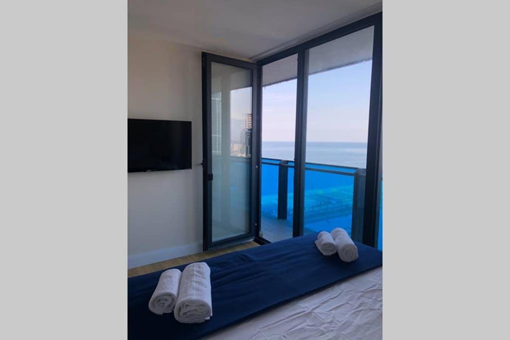 Батуми: Travel To Batumi At Orbi City Floor 20
