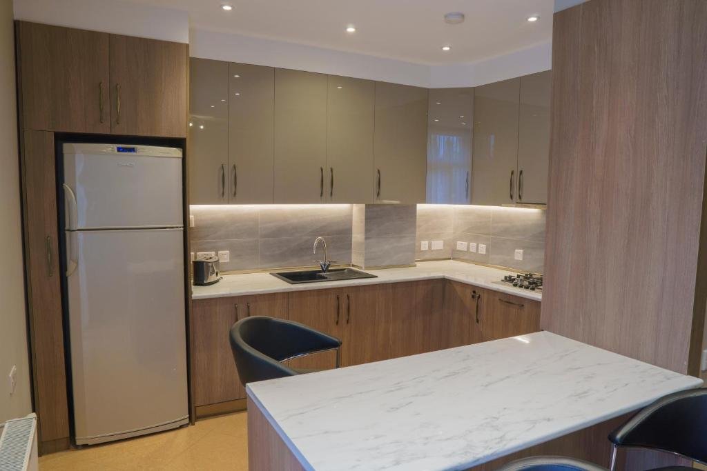 Тбилиси: Saburtalo Mayfair Bespoke Designed 2Bed Luxury Apartment