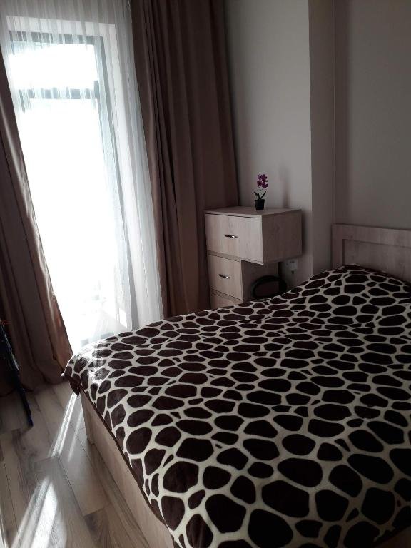 Тбилиси: Tbilisi, Kartozia Str.,10 Complex M2 Ipodromi2