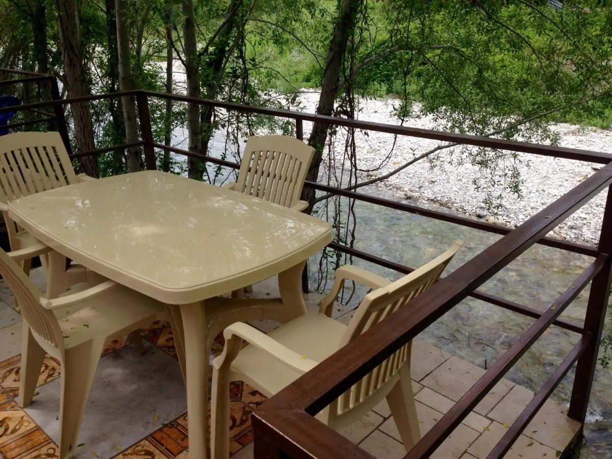 Ольгинка: Guest house Brauni
