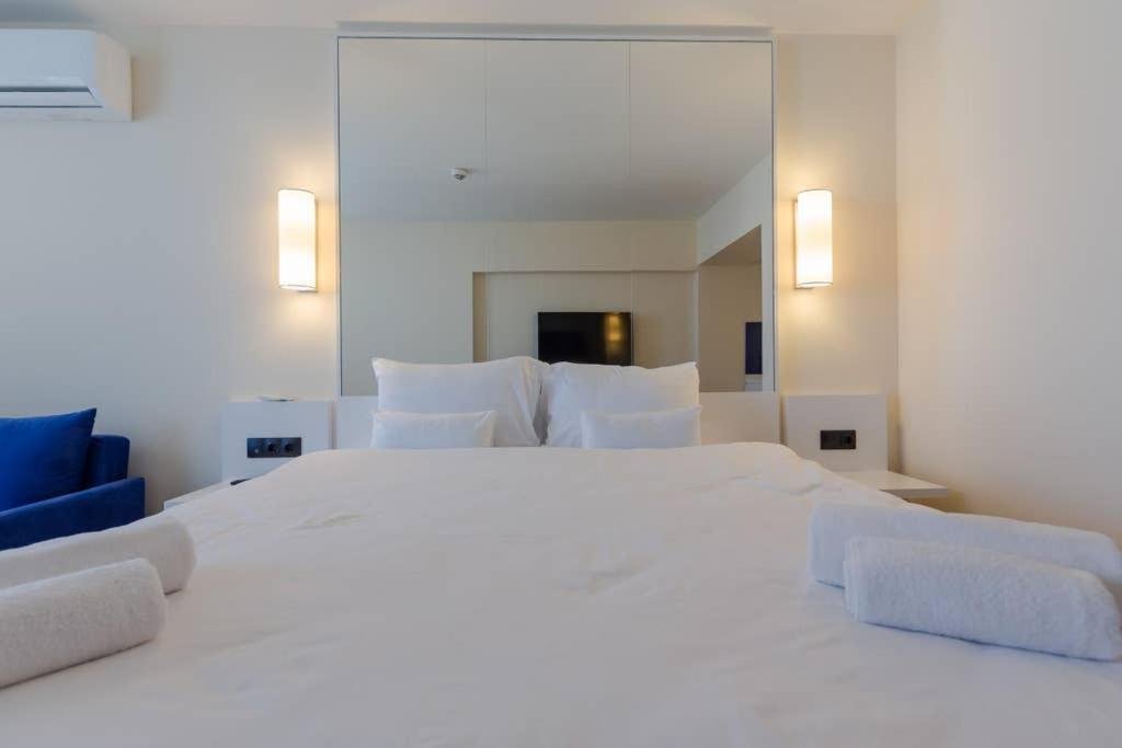 Батуми: Stylish Studio Apartment With Sea View In Batumi