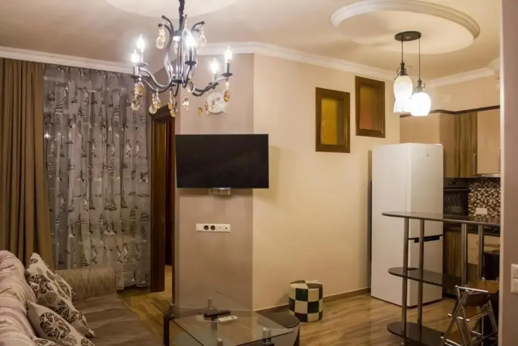 Батуми: Z. Gorgiladze str. 72 near Batumi Mall