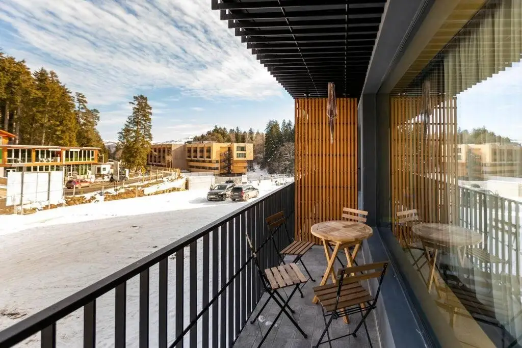 Бакуриани: Stylish Hotel Apartment Near Rooms Hotel For 4 Persons In Bakuriani