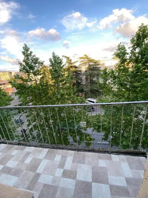 Кутаиси: Room 27 in Kutaisi
