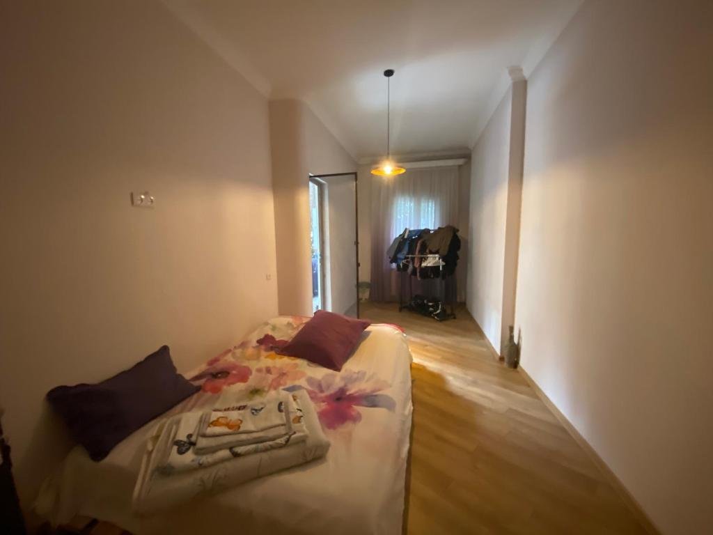 Тбилиси: City Centre Merab Kostava Apartment