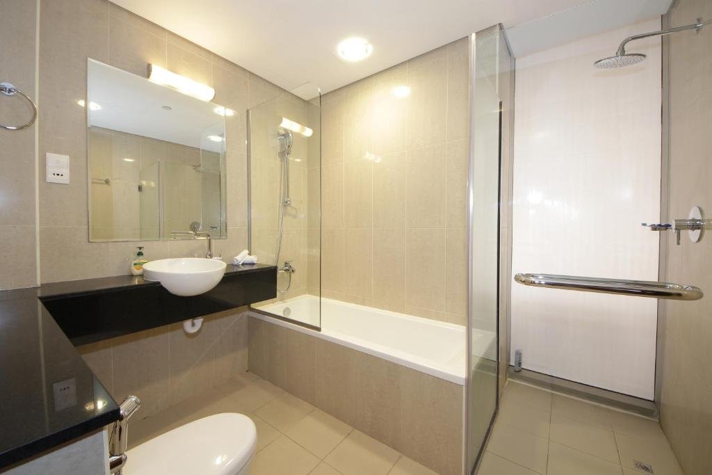 Дубай: Signature Holiday Homes - Luxury 1BR in The Matrix, Dubai Sports City