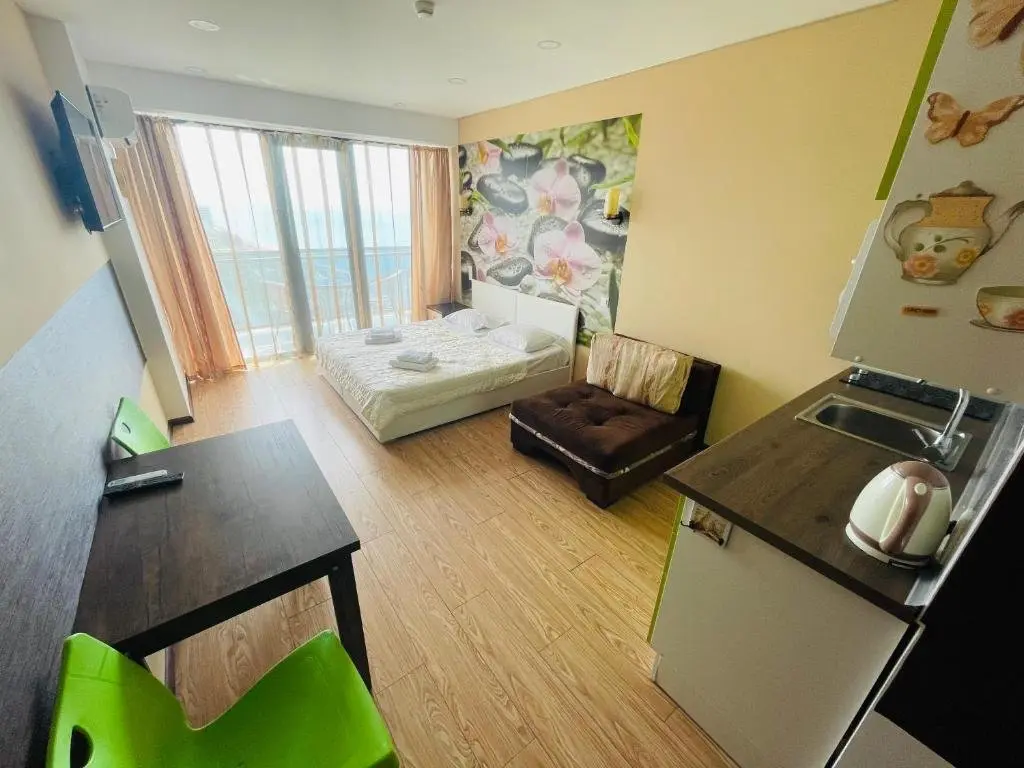 Батуми: Deluxe Apartments Orbi Beach Tower